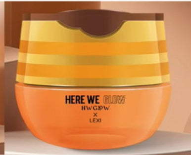 LEXI x HWGLOW HONEY LIP BALM